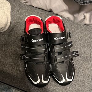 Black Cycling Shoes